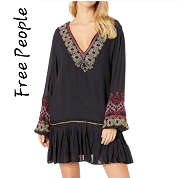 green emerald velvet dress Velvet by Graham and Spencer Jora Embroidered Peasant Dress